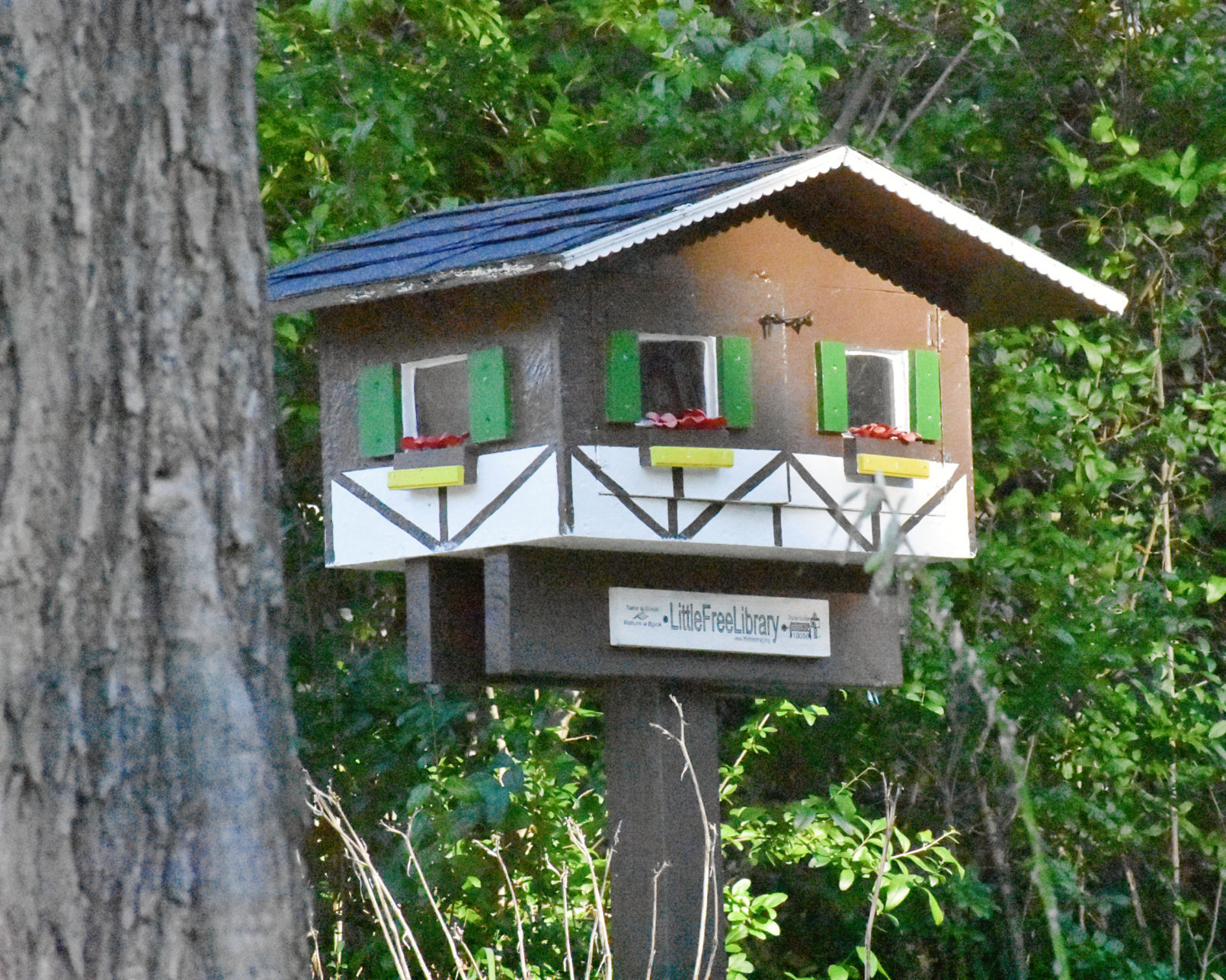 2021 Chamberlain Ave.